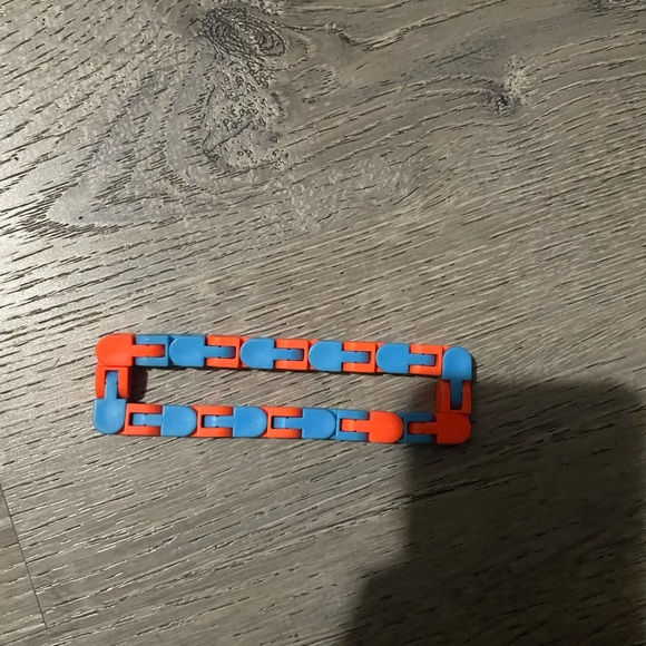 Multiple fidgets - Picture 6 of 10